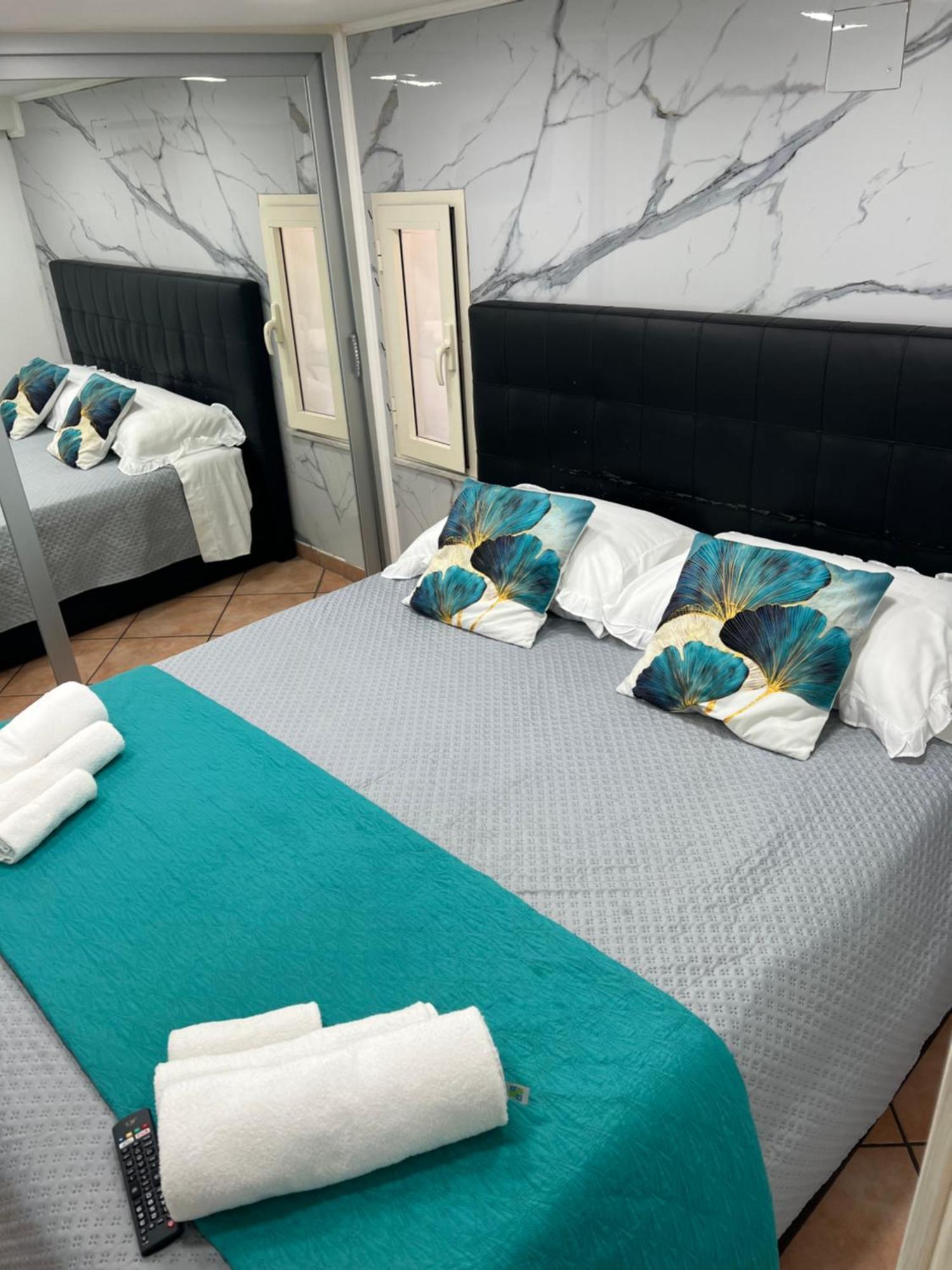Sciusciu House Villa Napoli Bagian luar foto